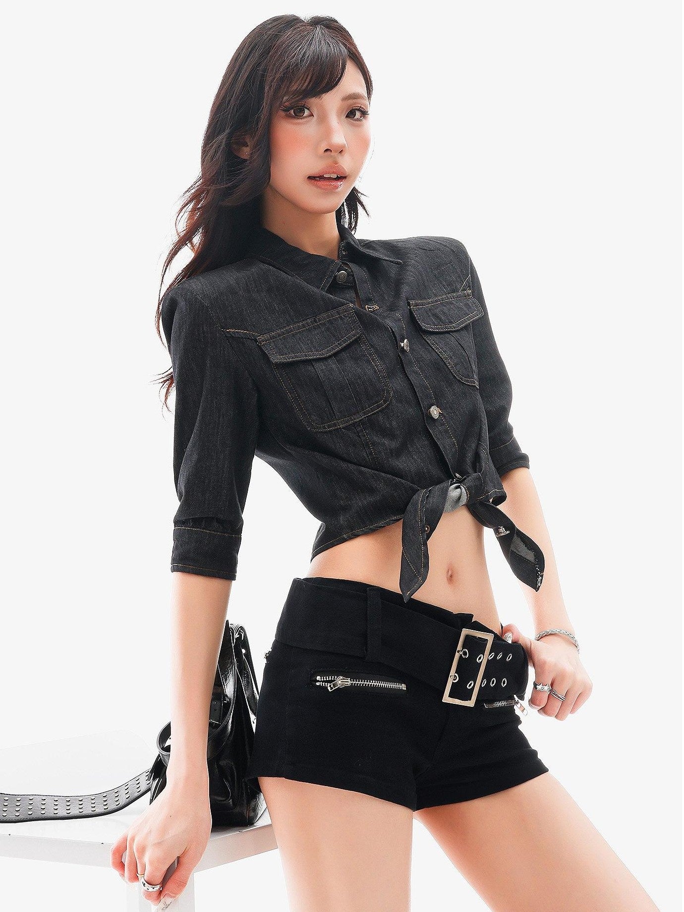 QIUQIU STUDIO Navel Baring Tie Lapel Topstitched Women&