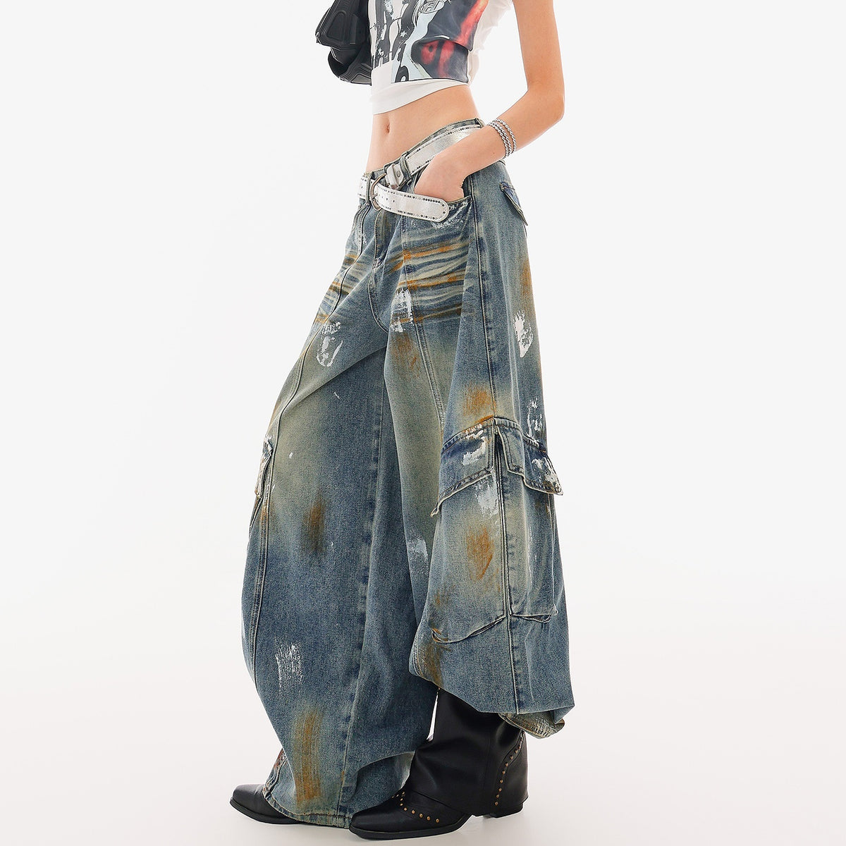 QIUQIU_STUDIO_Painted_Sickle_Vintage_Wide-leg_Jeans_Women&