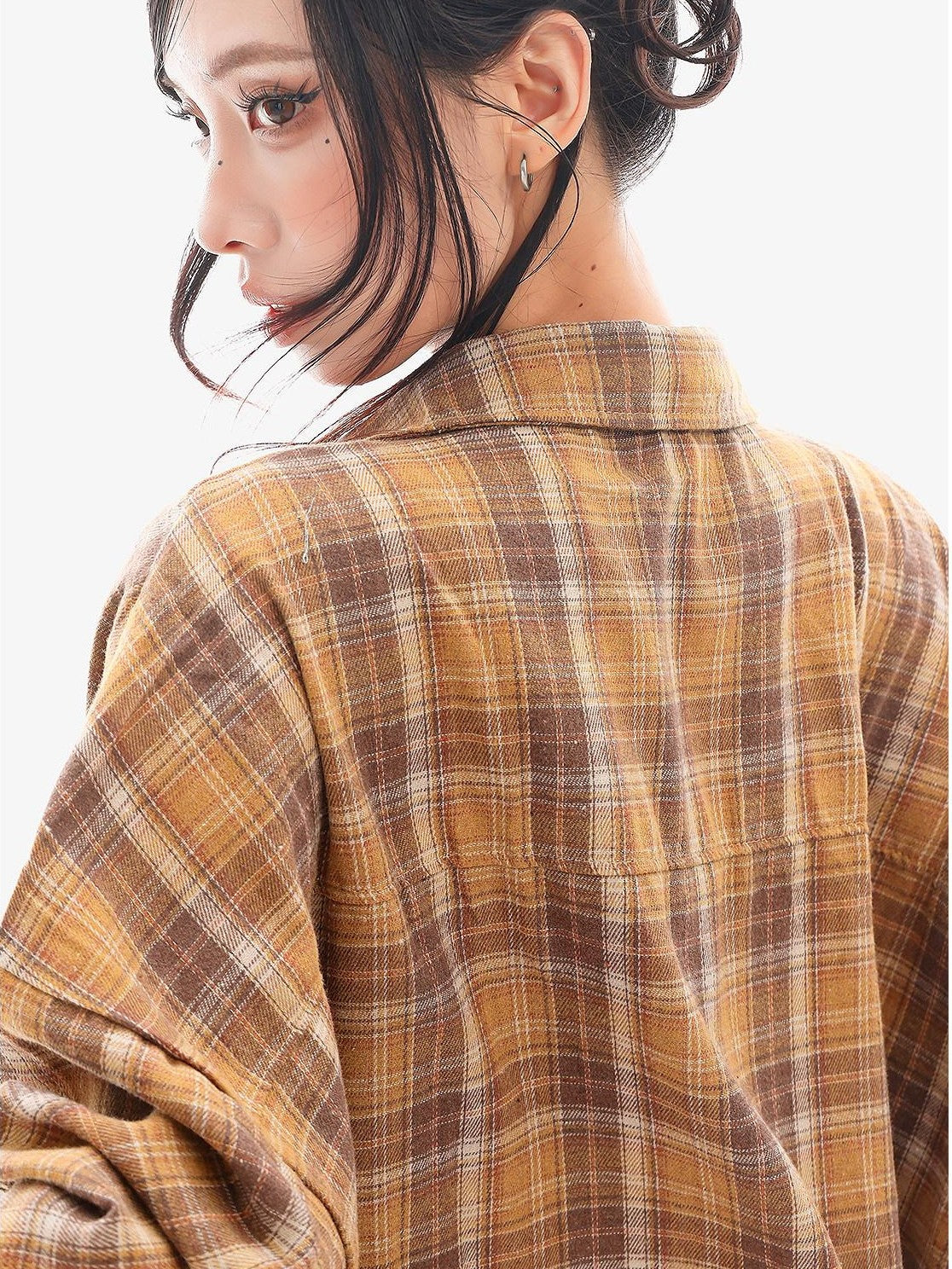 QIUQIU STUDIO Plaid Single Breasted Collared Long Sleeve Cardigan Women&