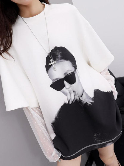 QIUQIU STUDIO Portrait Print Lace Splice Round Neck Long Sleeve Women&