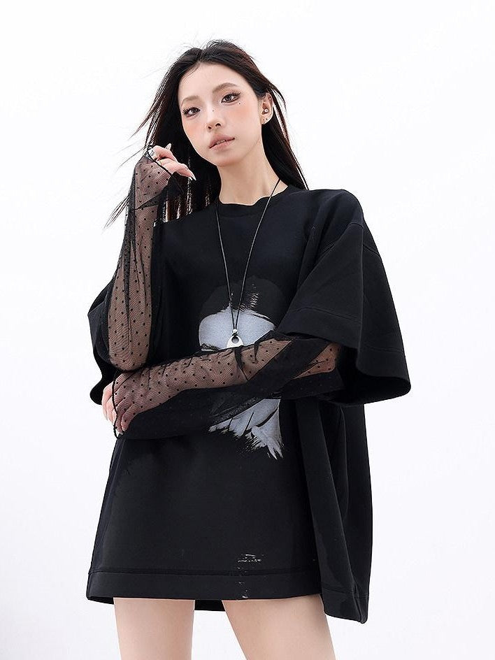 QIUQIU STUDIO Portrait Print Lace Splice Round Neck Long Sleeve Women&