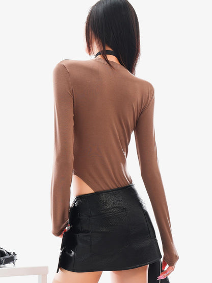 QIUQIU STUDIO Portrait Print Round Neck Slim Fit Cropped Women&