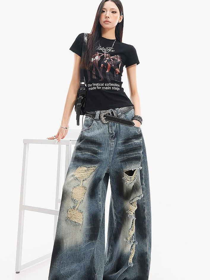 QIUQIU STUDIO Portrait Print Short Sleeve Cinched Waist Round Neck Women&
