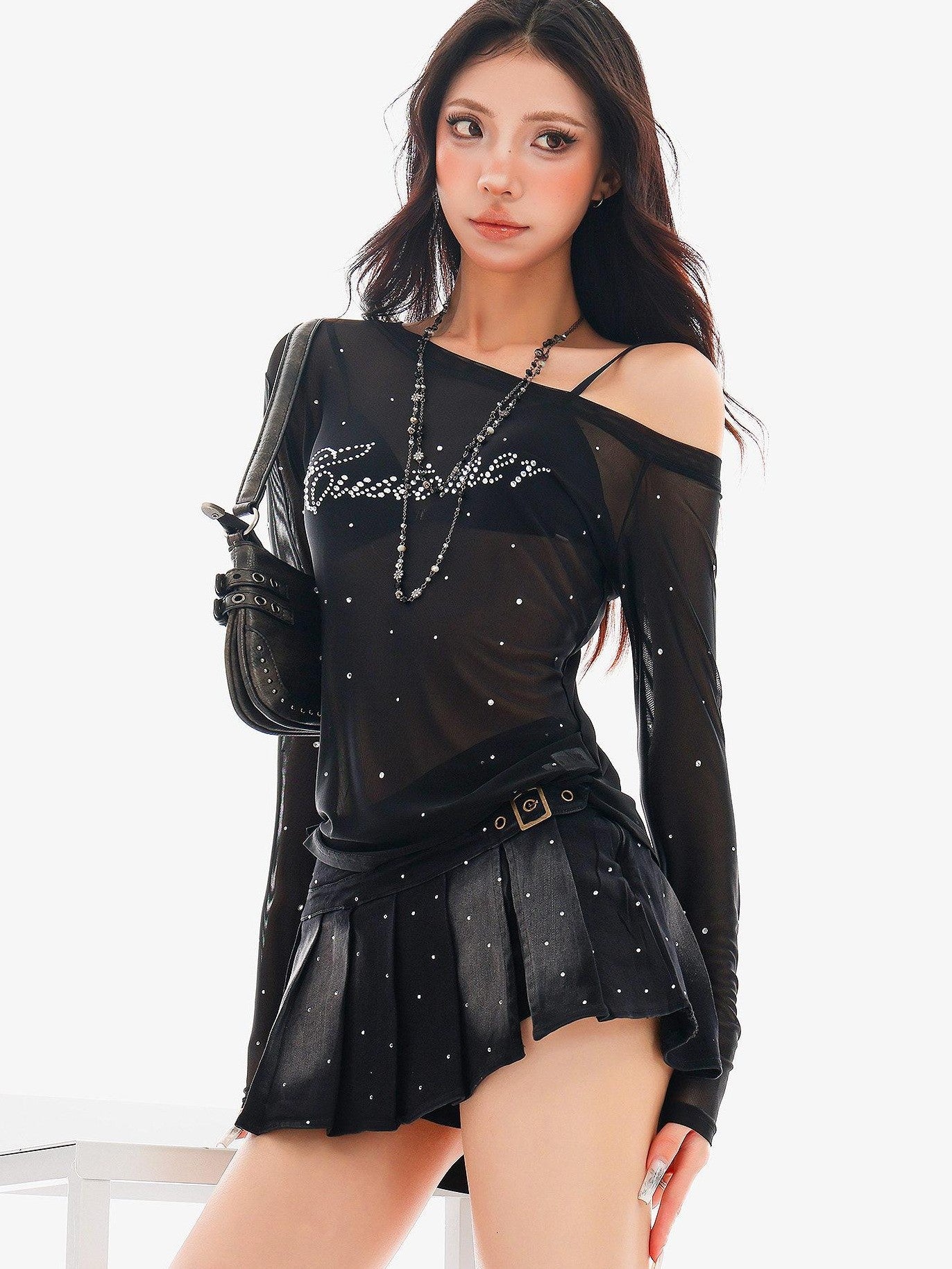 QIUQIU STUDIO Rhinestone Letter Sheer Mesh One Shoulder Women&