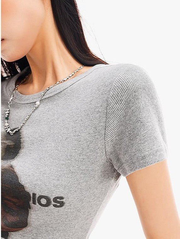 QIUQIU STUDIO Round Neck Letter And Character Print Slim Fit Women&