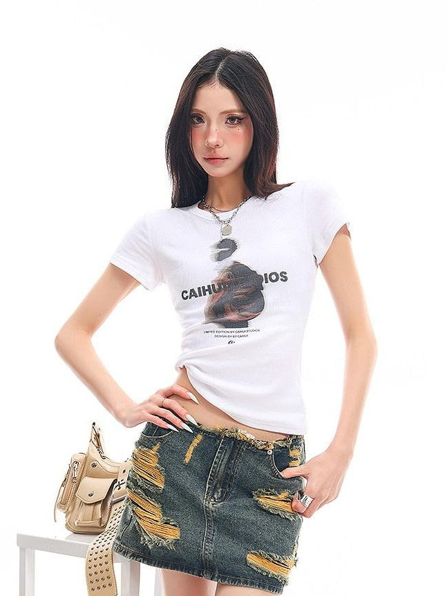QIUQIU STUDIO Round Neck Letter And Character Print Slim Fit Women&