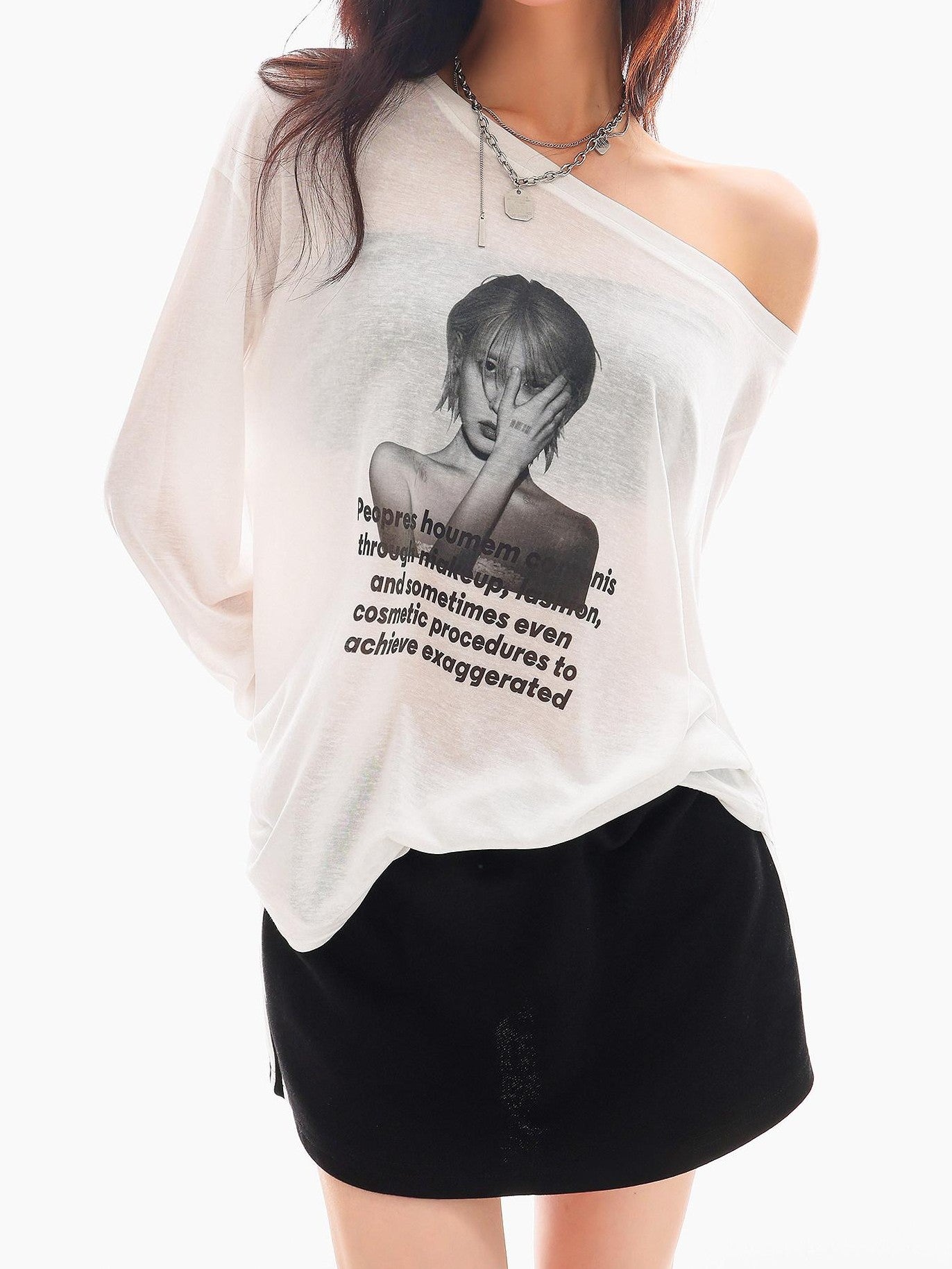 QIUQIU STUDIO Sheer Portrait Print Asymmetric Shoulder Loose Women&