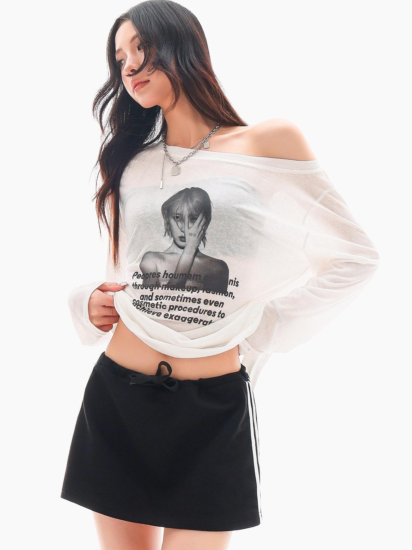 QIUQIU STUDIO Sheer Portrait Print Asymmetric Shoulder Loose Women&