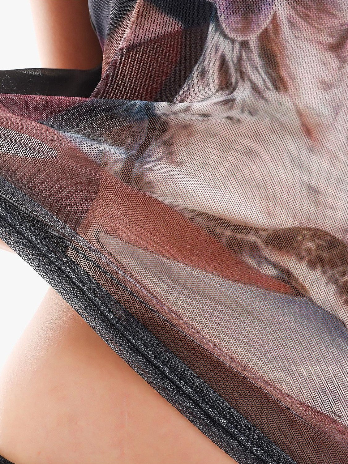QIUQIU STUDIO Sheer Puppy Print Round Neck Loose Fit Women&
