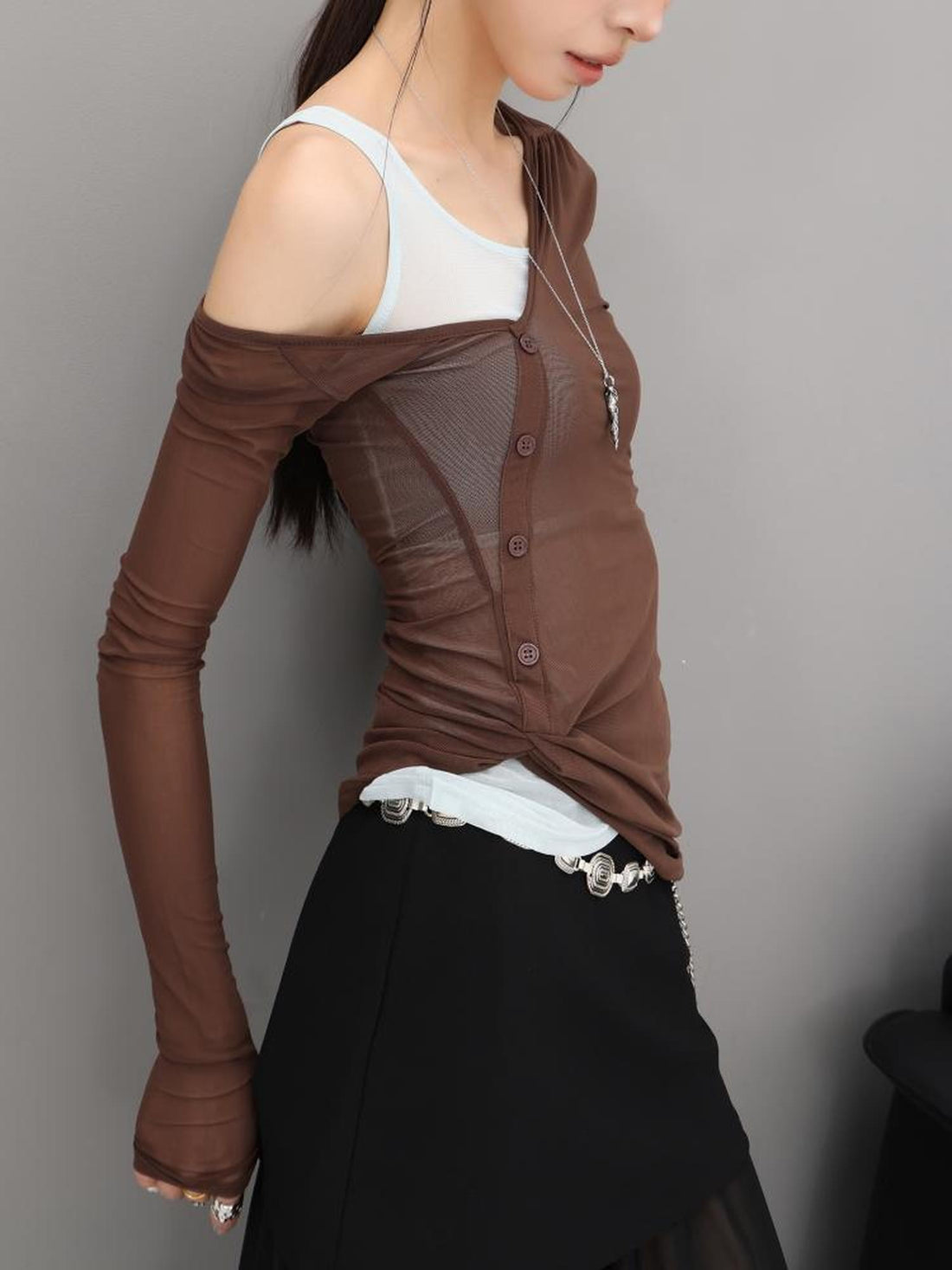 QIUQIU STUDIO Slim Fit Sheer Mesh Spliced V-neck Women&