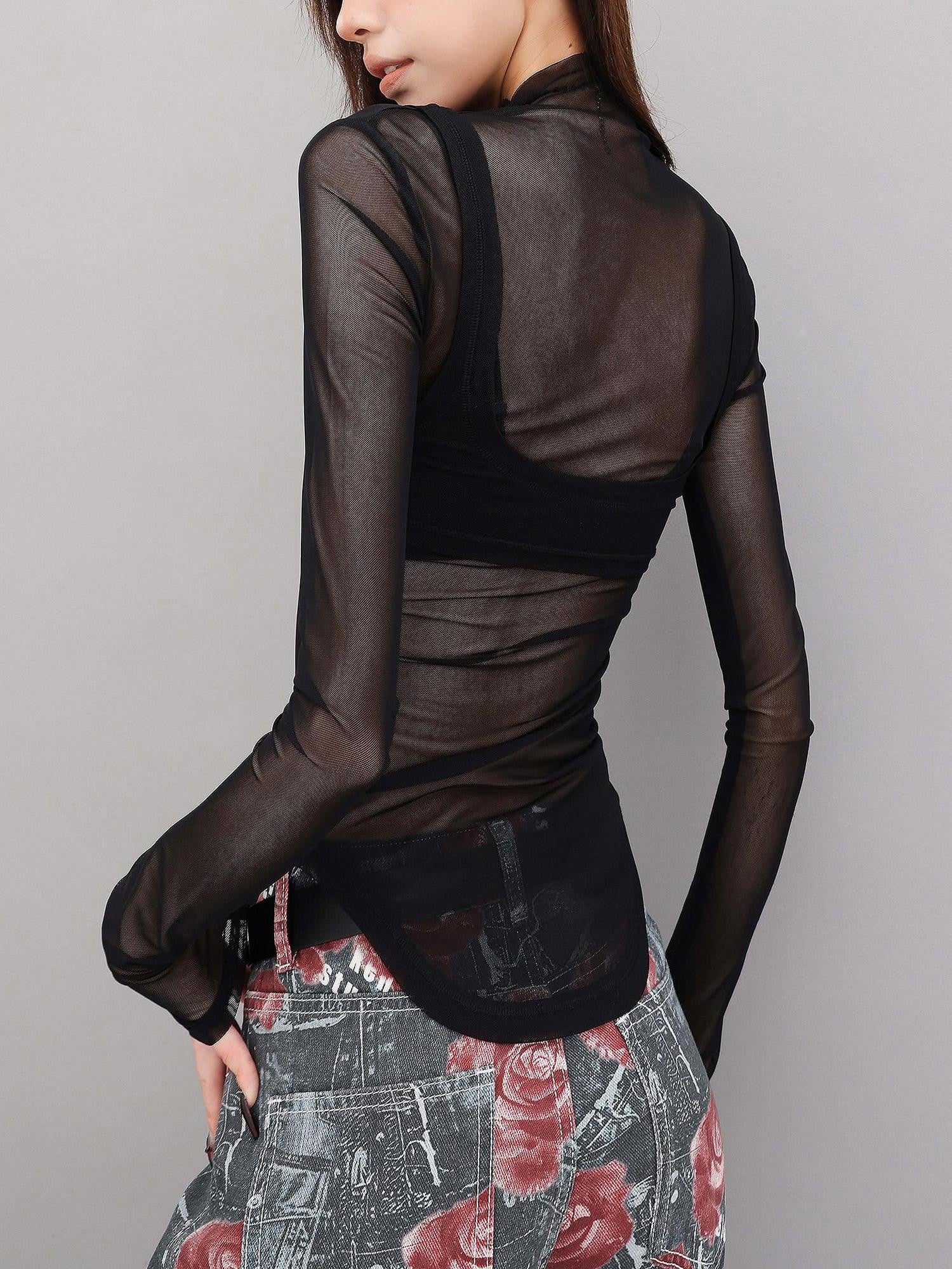 QIUQIU STUDIO Spliced Mock Neck Slim Fit Two Piece Women&