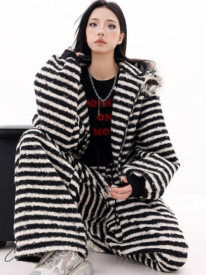 QIUQIU STUDIO Striped Fur Collar Hooded Contrast Zip Relaxed Women&