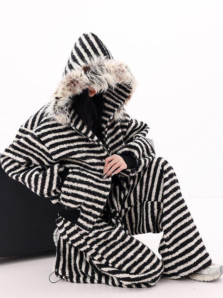 QIUQIU STUDIO Striped Fur Collar Hooded Contrast Zip Relaxed Women&