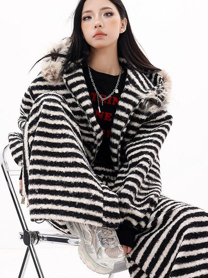 QIUQIU STUDIO Striped Fur Collar Hooded Contrast Zip Relaxed Women&