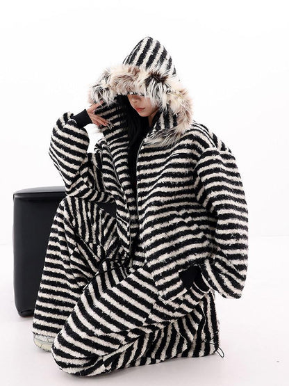 QIUQIU STUDIO Striped Fur Collar Hooded Contrast Zip Relaxed Women&