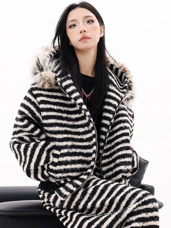 QIUQIU STUDIO Striped Fur Collar Hooded Contrast Zip Relaxed Women&