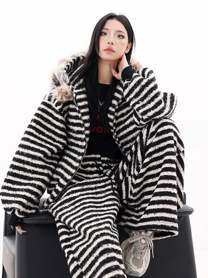 QIUQIU STUDIO Striped Fur Collar Hooded Contrast Zip Relaxed Women&