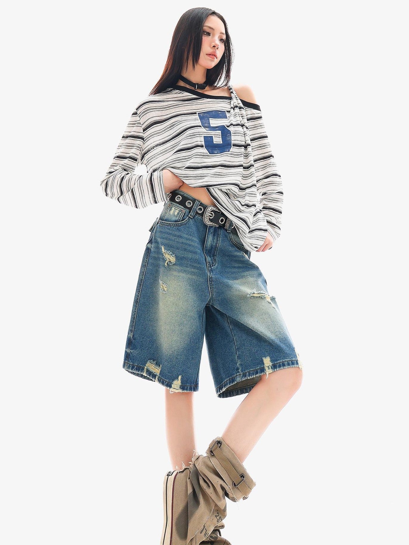 QIUQIU STUDIO Striped Lettering Print Asymmetric Shoulder Loose Women&