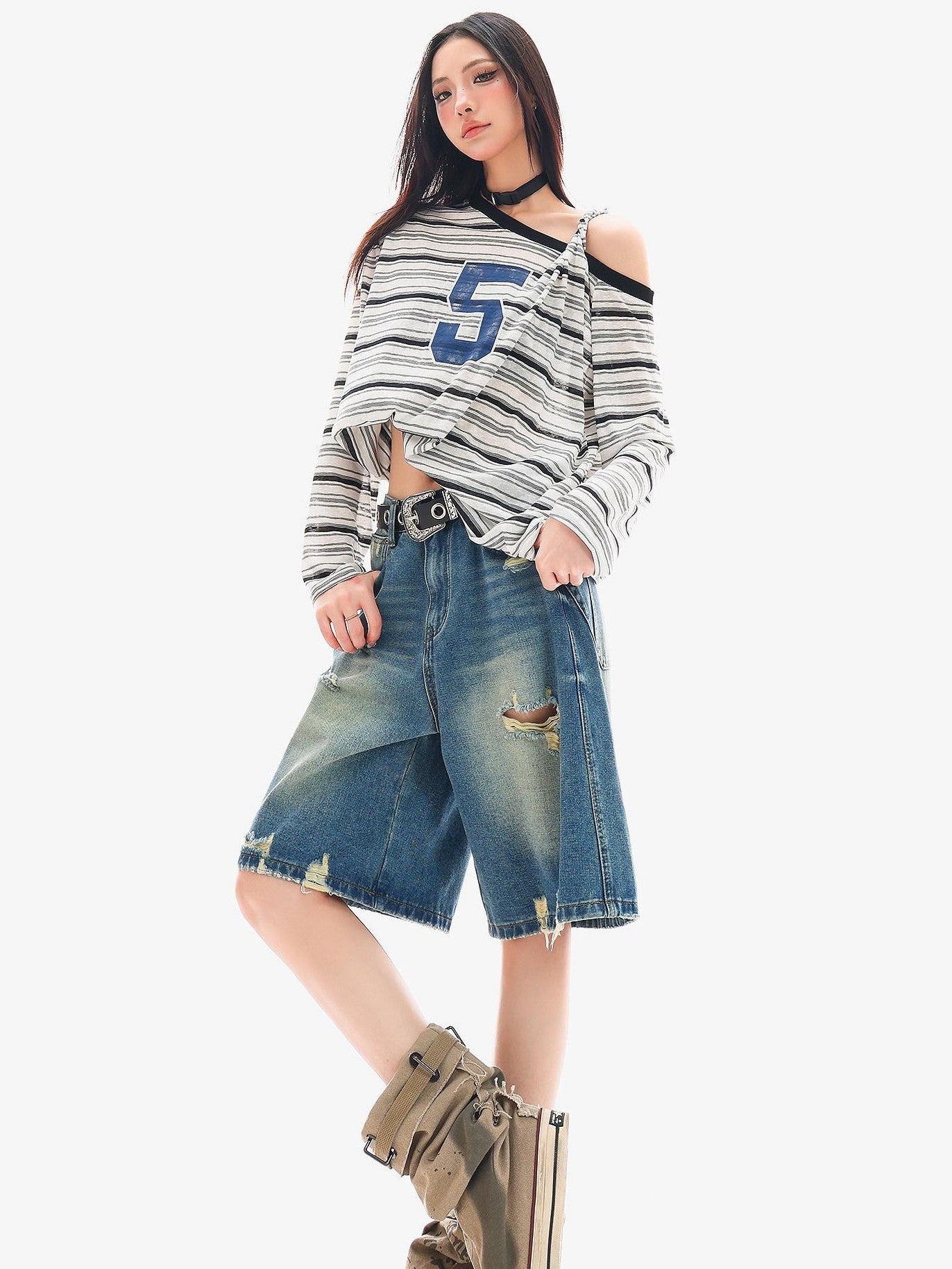 QIUQIU STUDIO Striped Lettering Print Asymmetric Shoulder Loose Women&