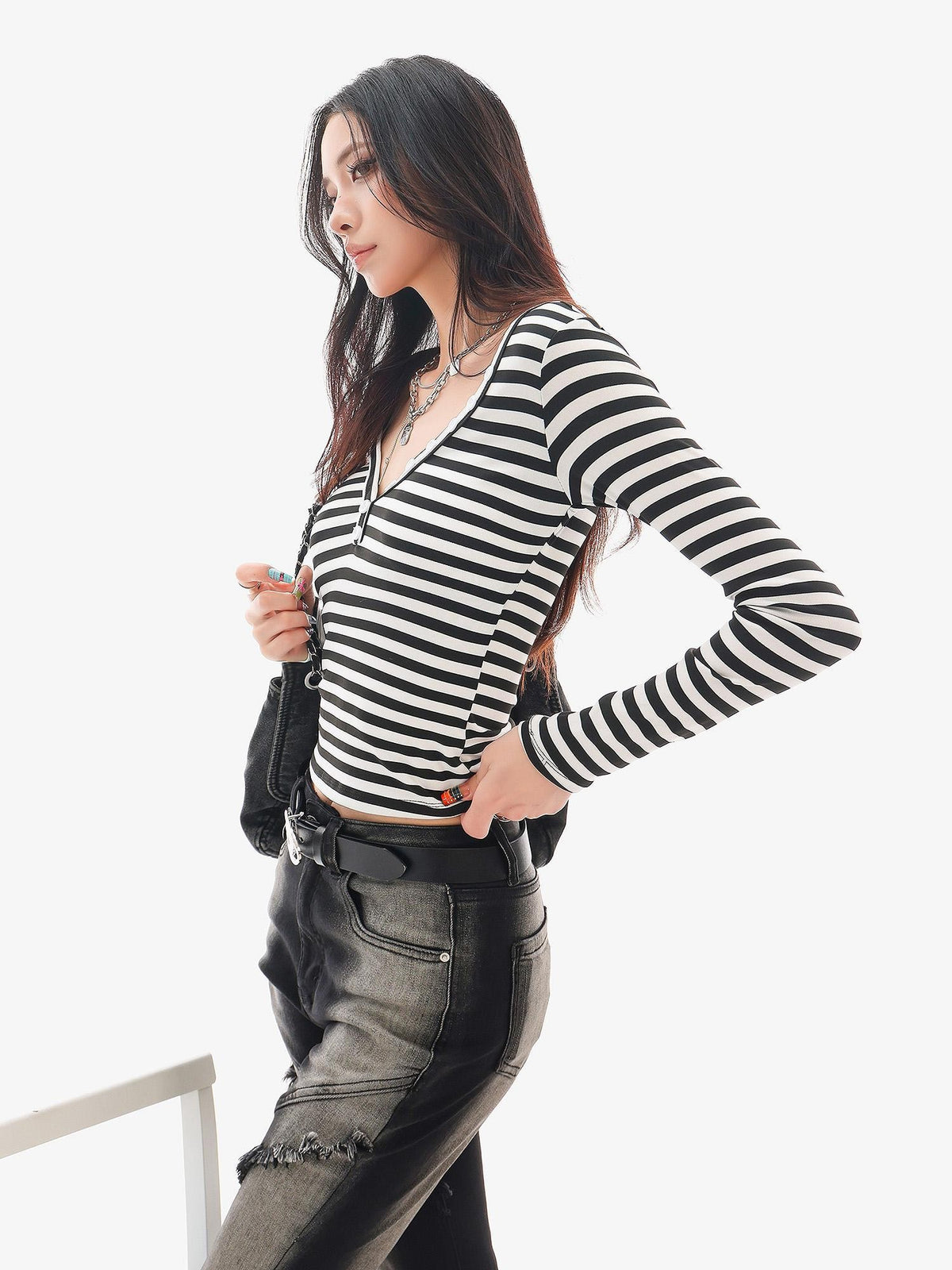 QIUQIU STUDIO Striped V-neck Slim Fit Women&