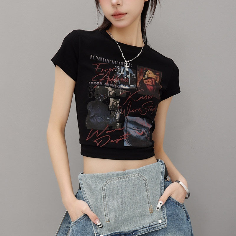 QIUQIU_STUDIO_Vintage_Letter_Figure_Print_Slim_Fit_Crewneck_Women&