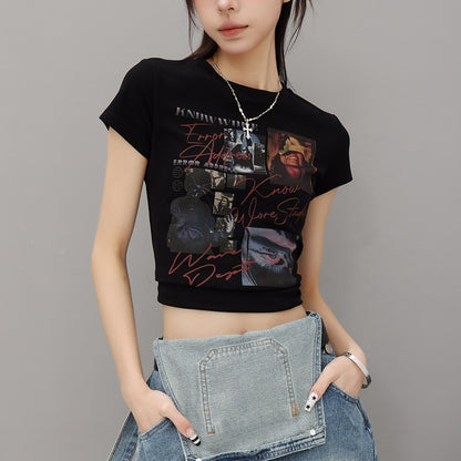 QIUQIU_STUDIO_Vintage_Letter_Figure_Print_Slim_Fit_Crewneck_Women&