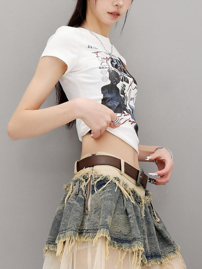 QIUQIU STUDIO Vintage Letter Figure Print Slim Fit Crewneck Women&