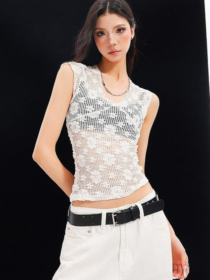 QIUQIU STUDIO White Crochet Hollow Floral V-neck Slim Fit Women&