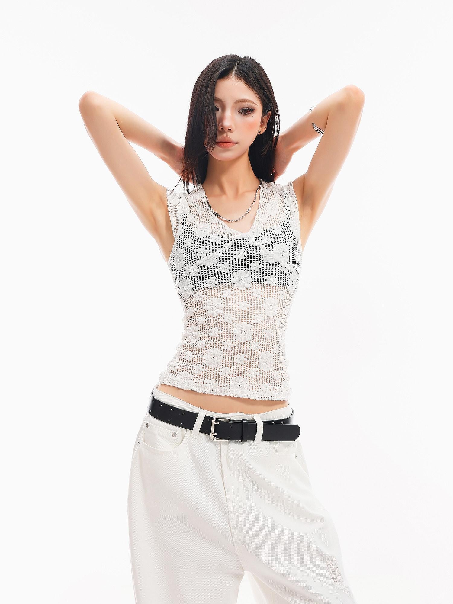 QIUQIU STUDIO White Crochet Hollow Floral V-neck Slim Fit Women&