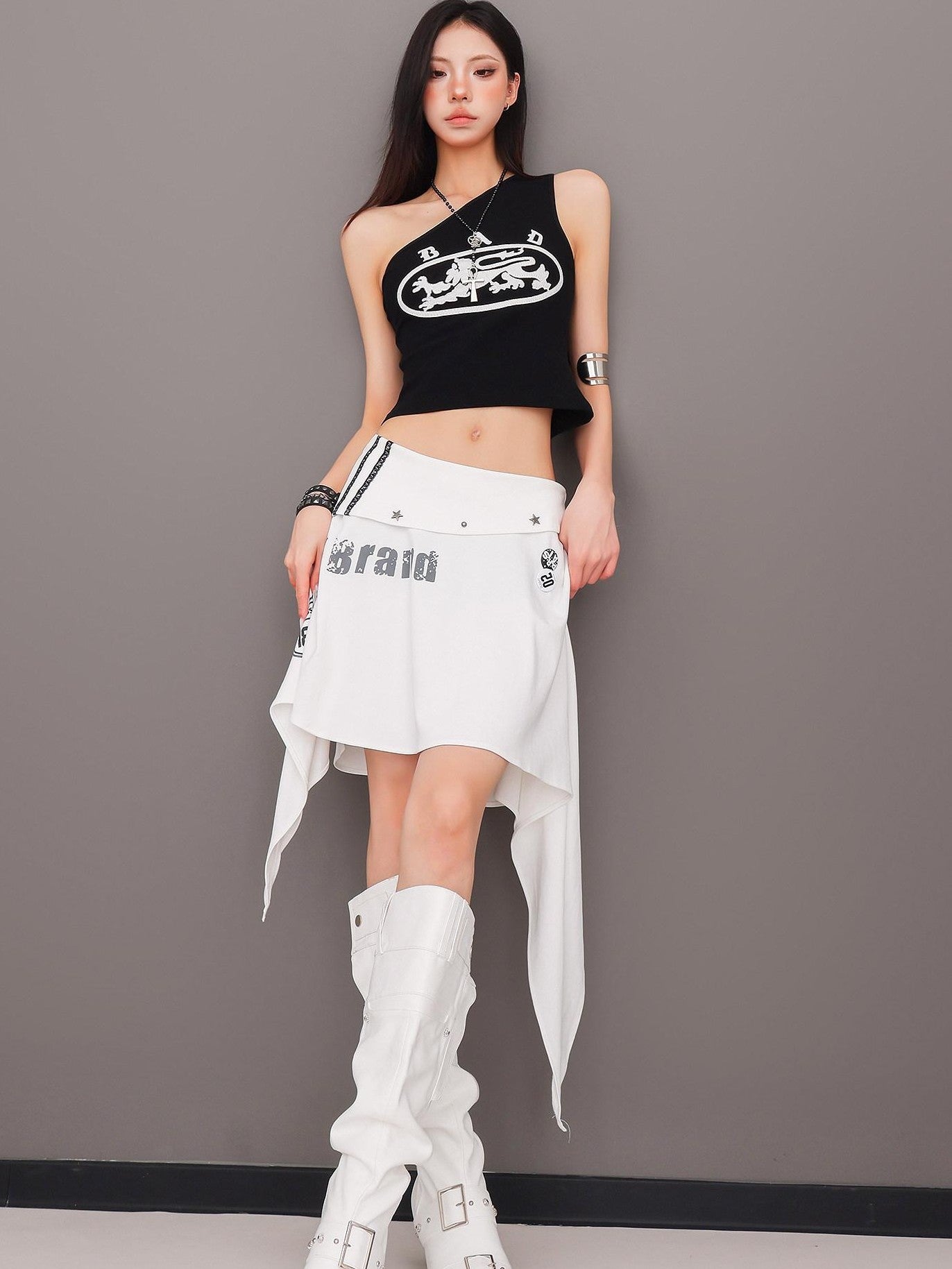 QIUQIU STUDIO White Letter Print Asymmetric Hem Women&