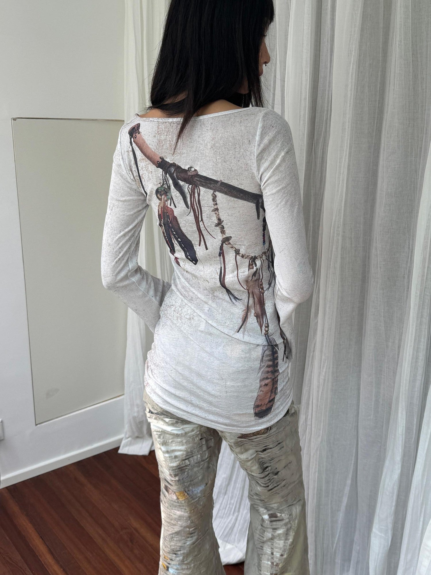 QUORRA S CHORD Asymmetric Feather Bell Sleeve Women&