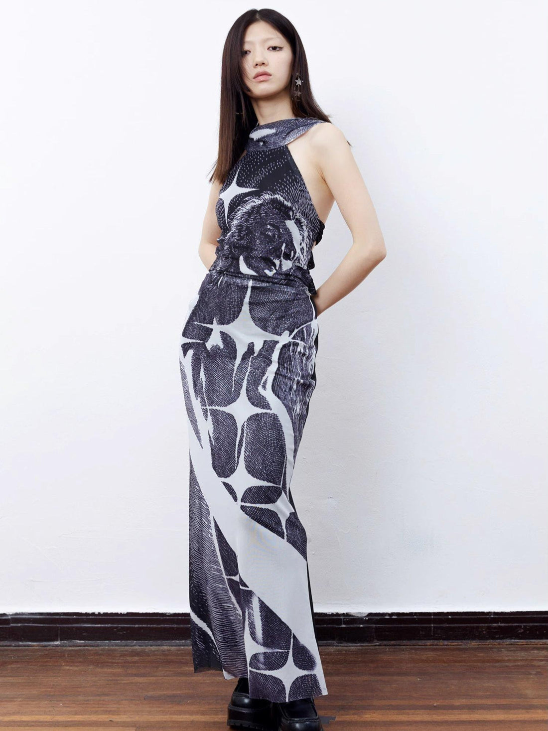 QUORRA S CHORD Black Beauty Print Backless Cami Women&