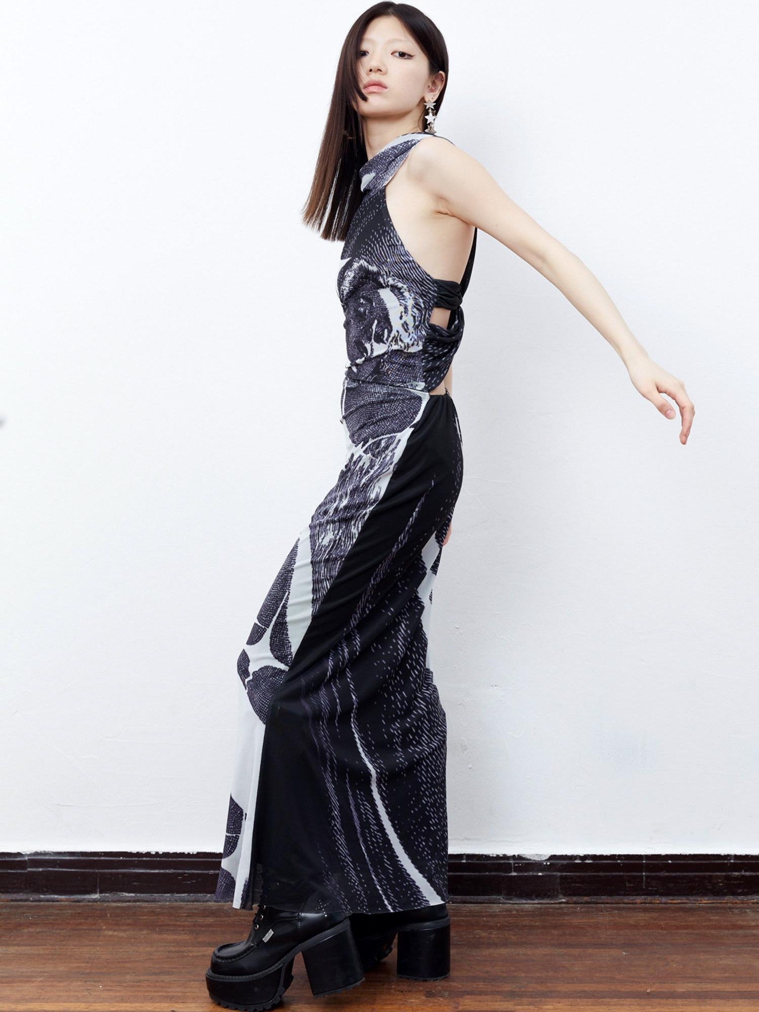 QUORRA S CHORD Black Beauty Print Backless Cami Women&