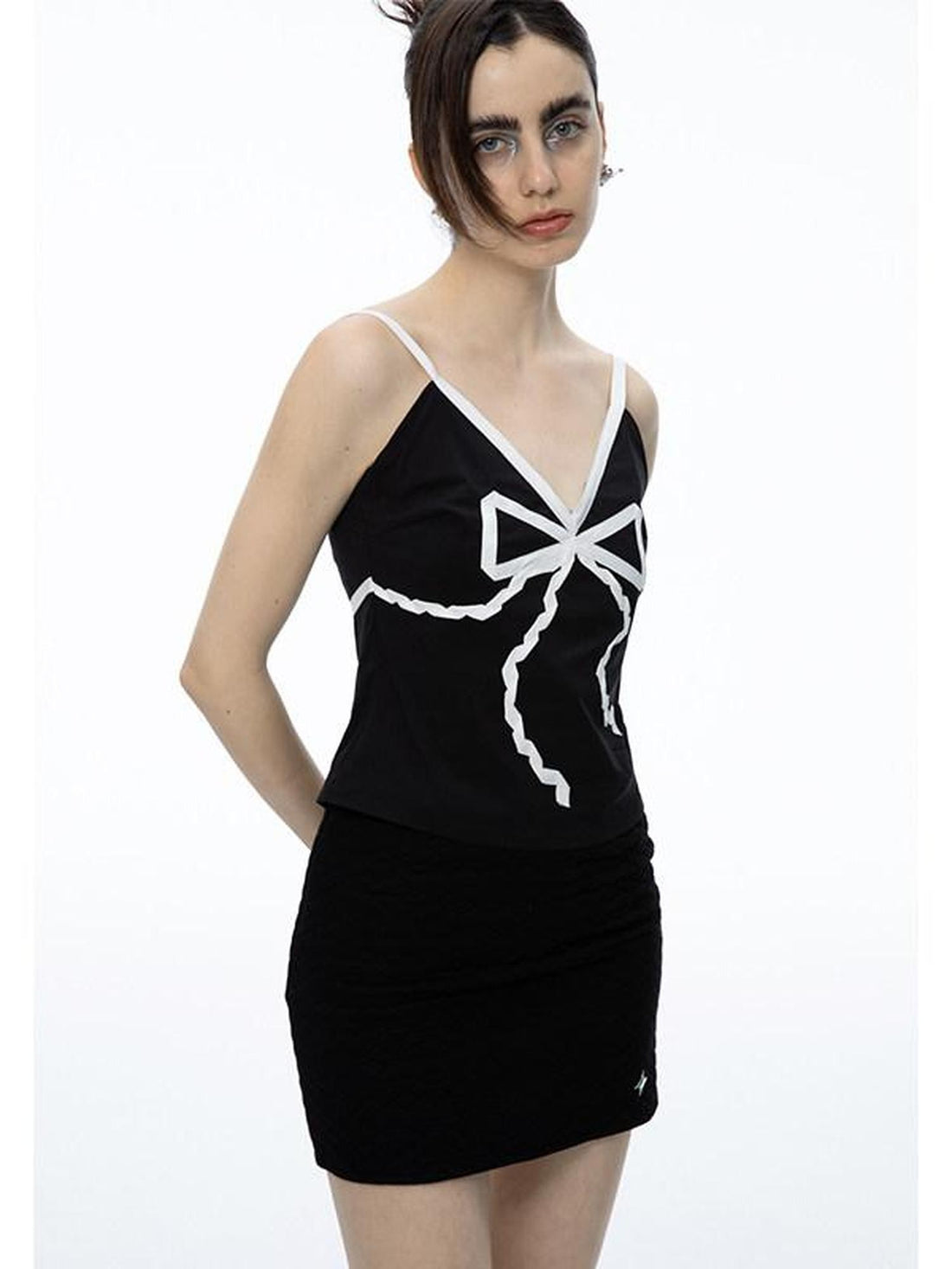 QUORRA S CHORD Black Bow Tie Ribbon V-neck Women&