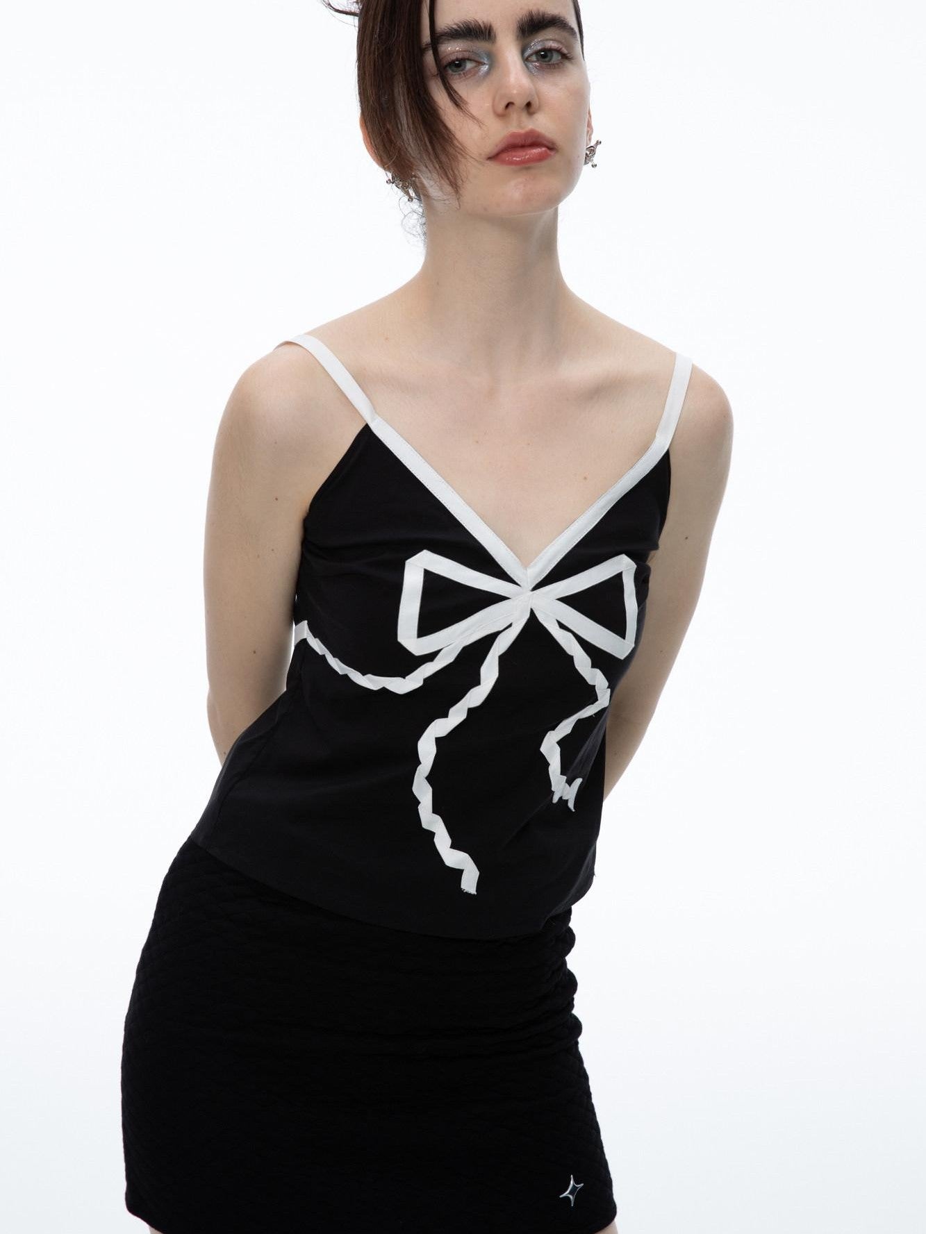 QUORRA S CHORD Black Bow Tie Ribbon V-neck Women&