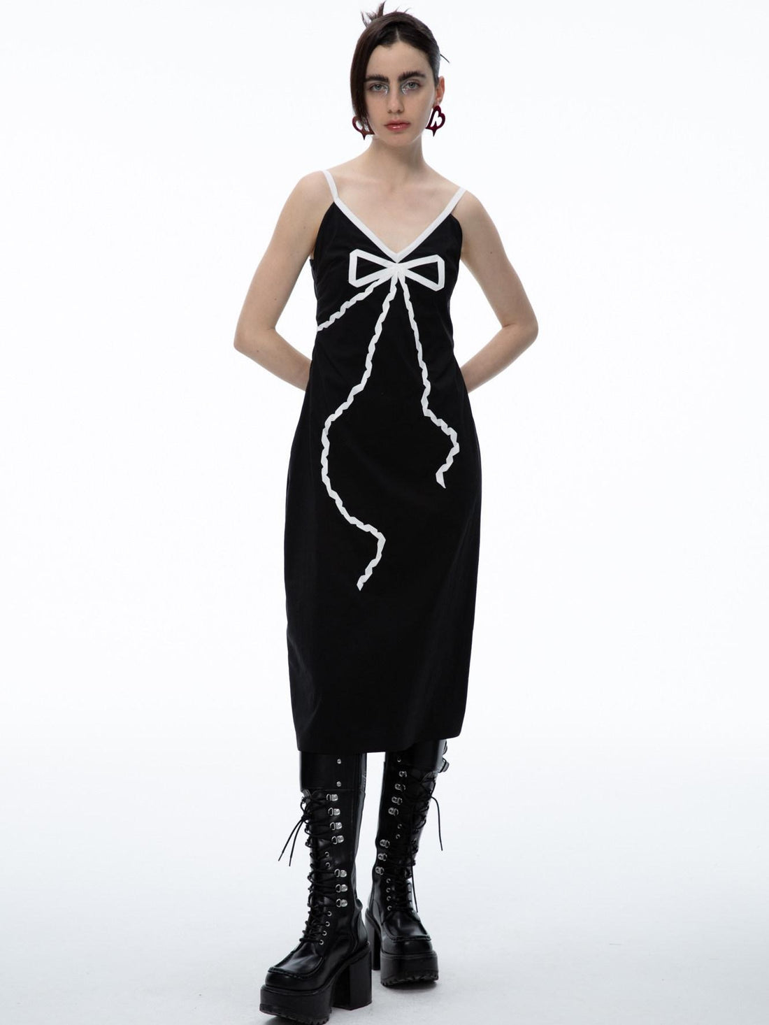 QUORRA S CHORD Black Bow V-neck Spaghetti Strap Women&