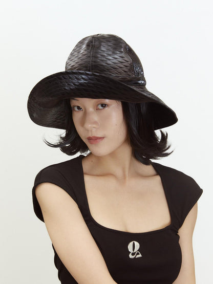QUORRA S CHORD Black Vintage Square Neck Slim Cropped Women&
