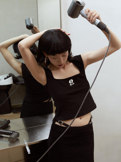 QUORRA S CHORD Black Vintage Square Neck Slim Cropped Women&