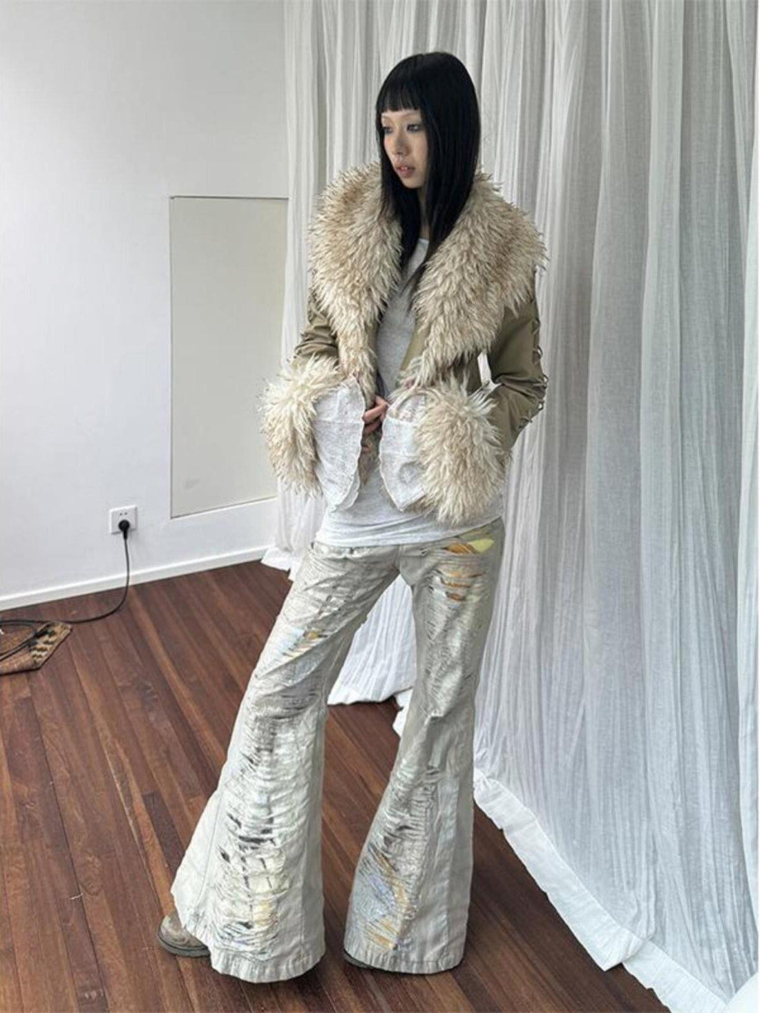 QUORRA S CHORD Brown Fur Collar Waist Tie Bell Sleeves Women&