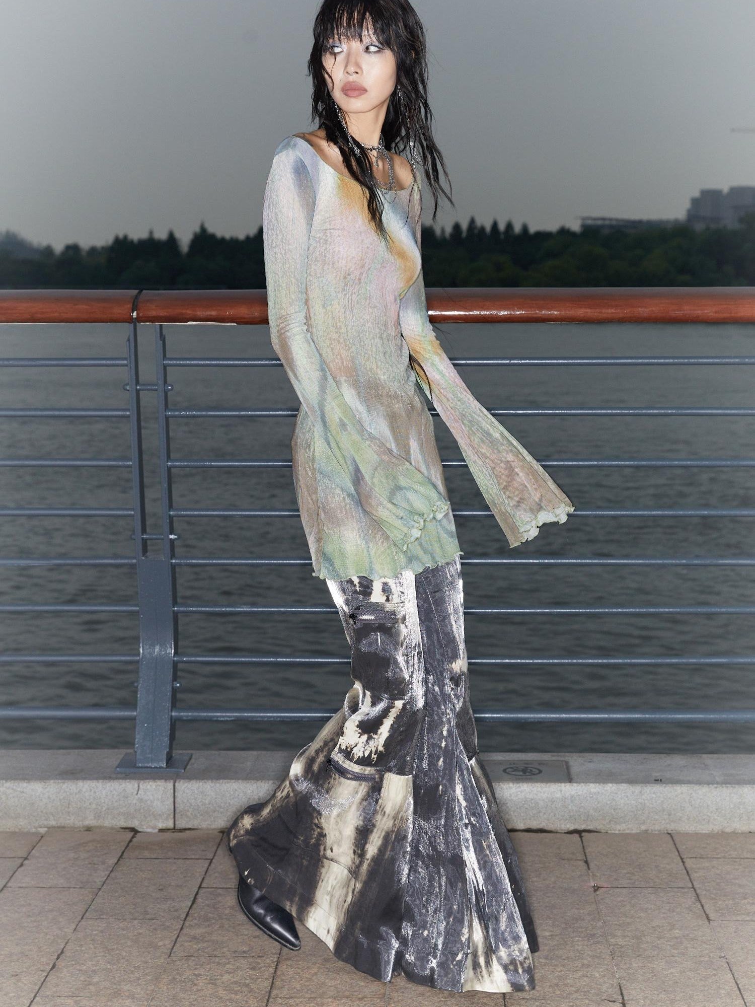QUORRA S CHORD Butterfly Floral Pink Sheer Bell Sleeve Women&