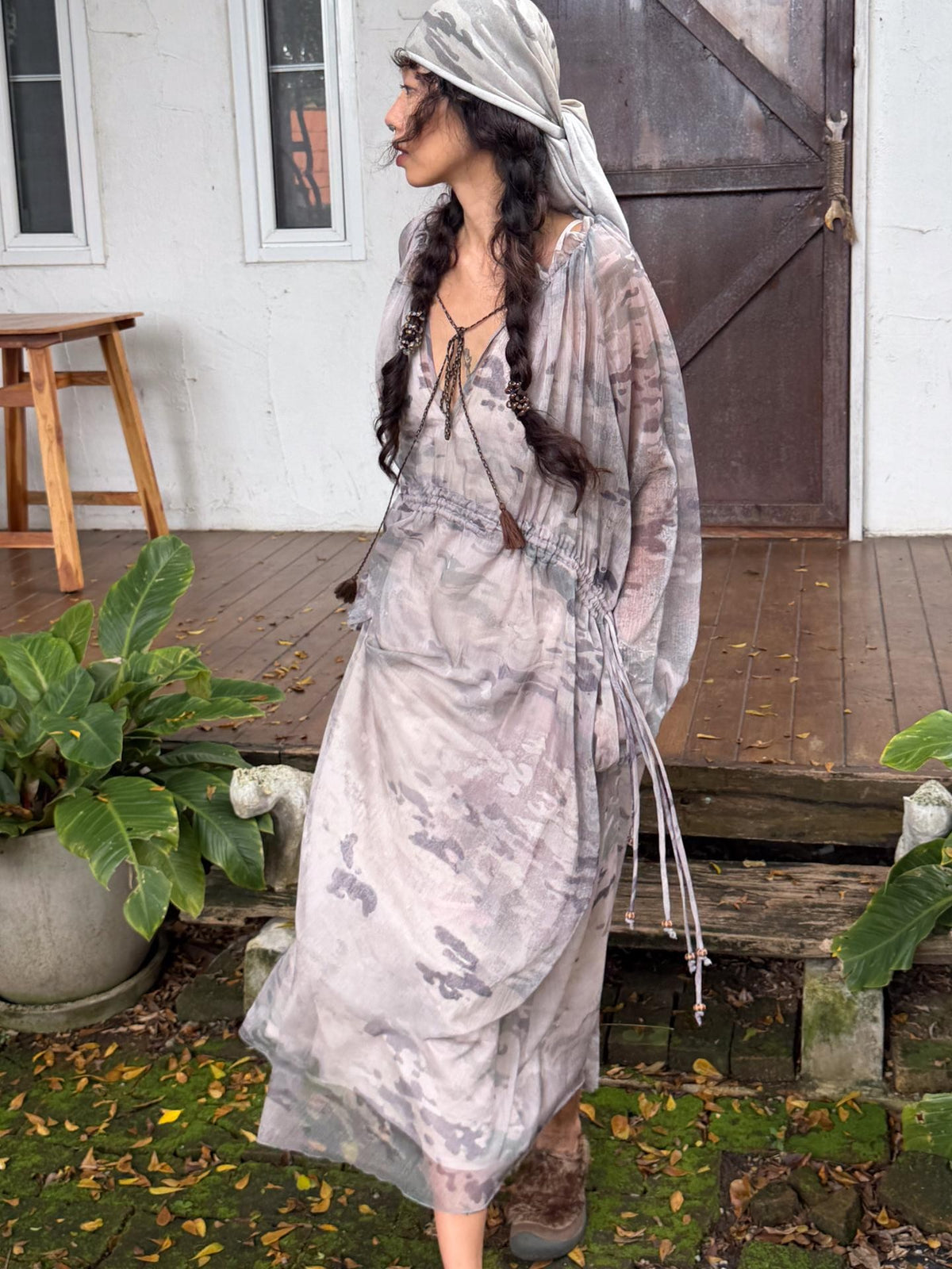 QUORRA S CHORD Camouflage V-neck Slit Chiffon Ruched Long Sleeve Women&