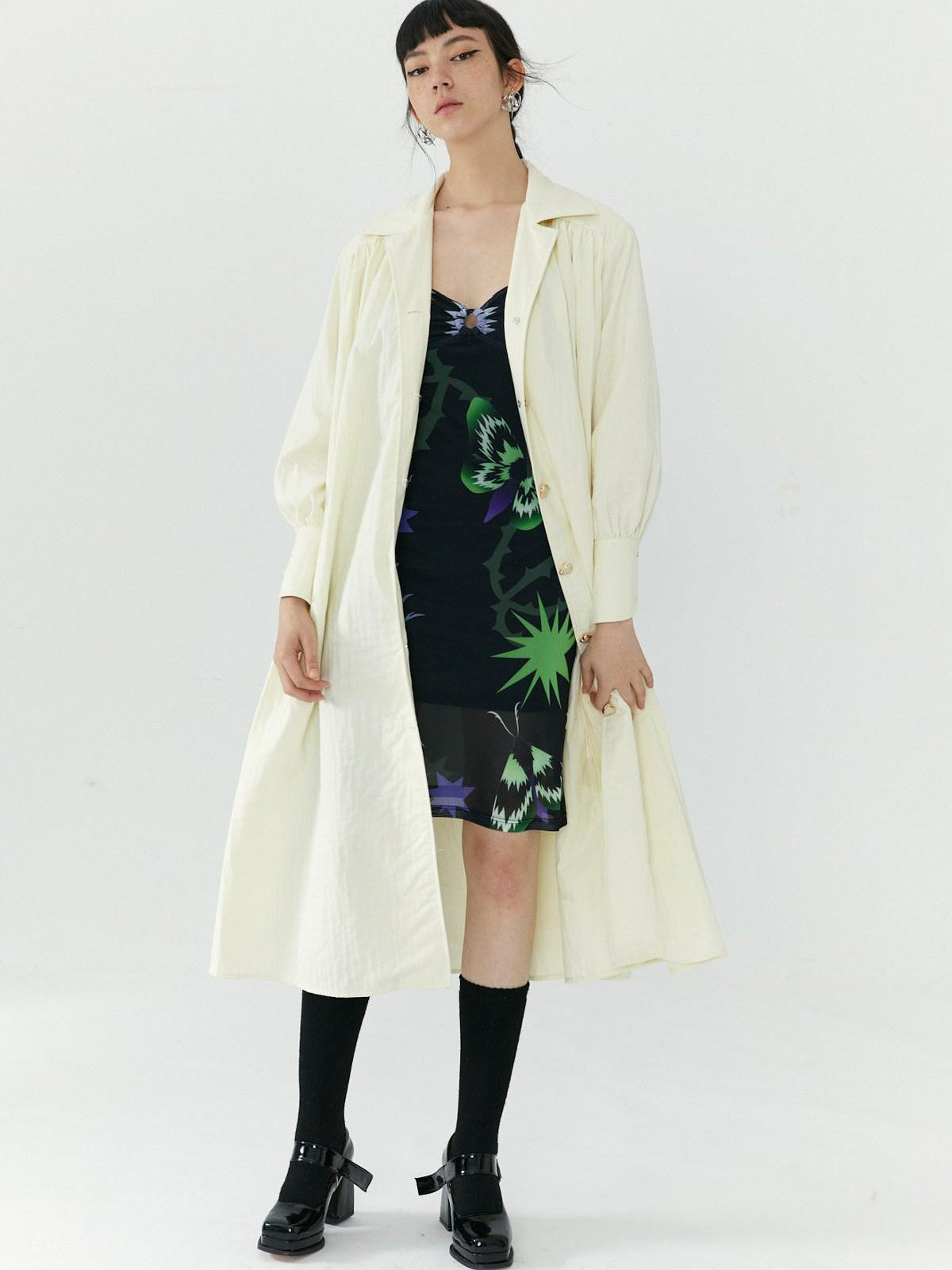 QUORRA S CHORD Cream White Special Texture Padded Shoulders Bow Women&