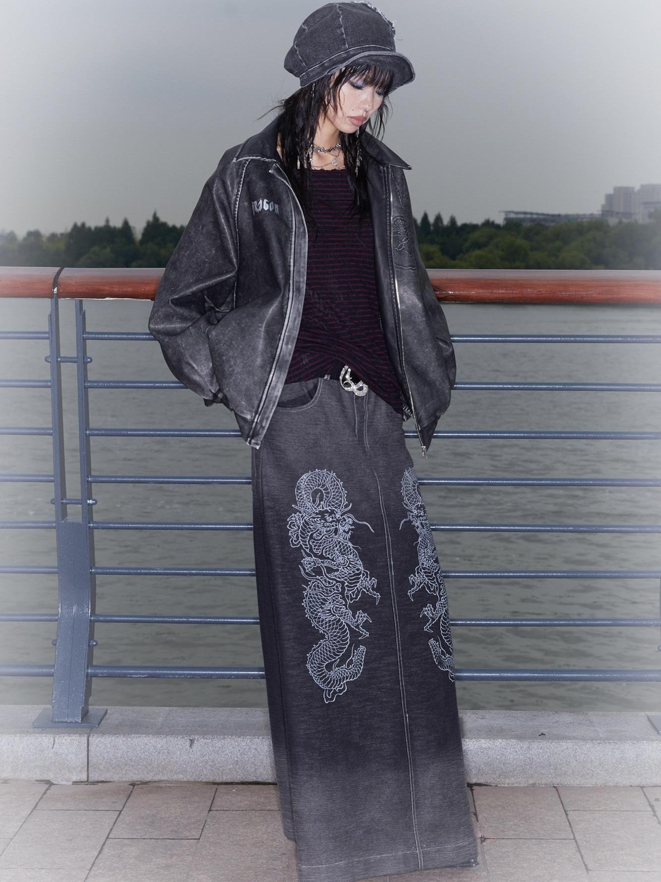 QUORRA S CHORD Dragon Embossed Silver Print Washed Distressed Women&