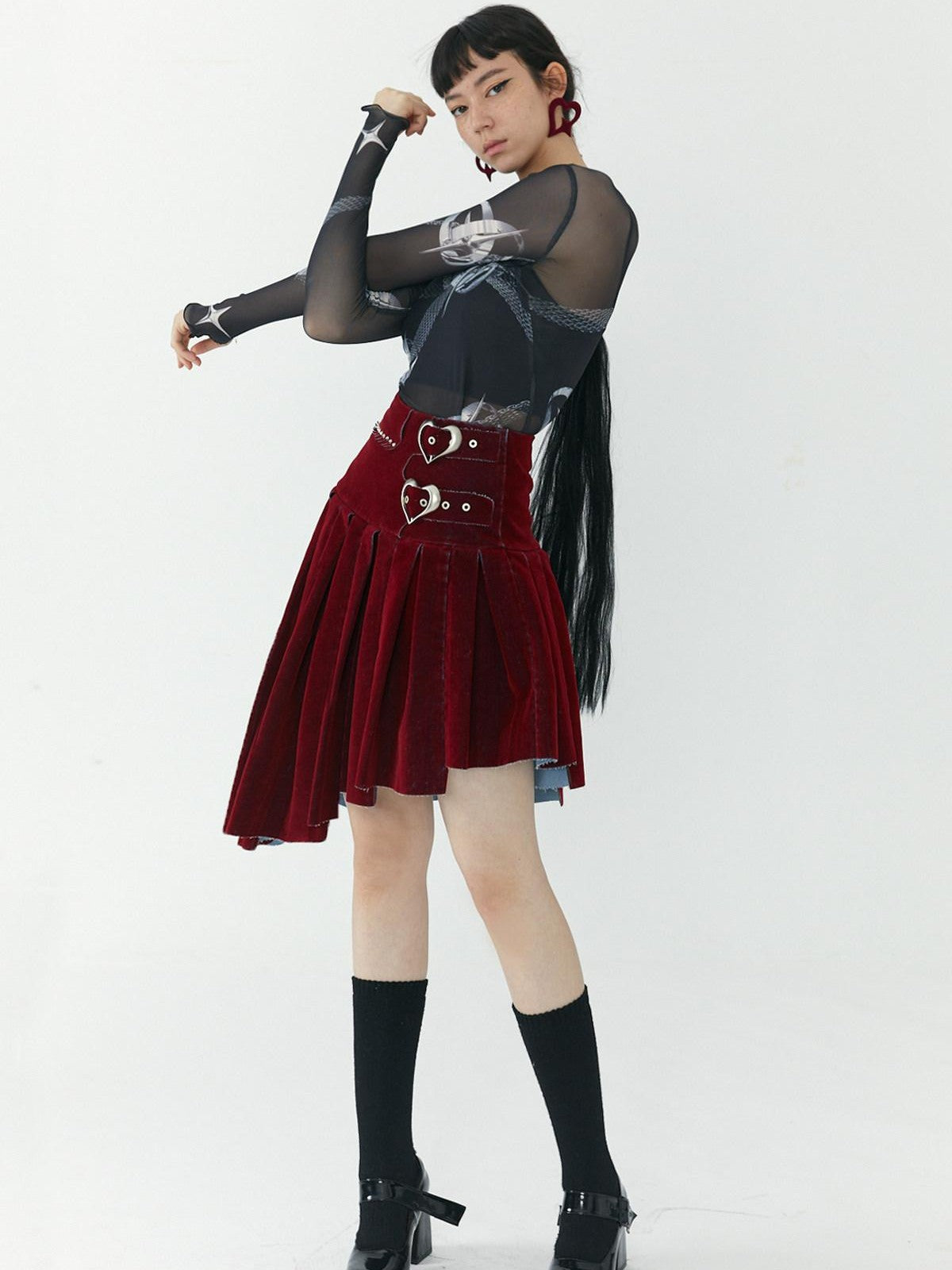 QUORRA S CHORD Flocked Red Velvet Heart Buckle Asymmetric Rock Women&