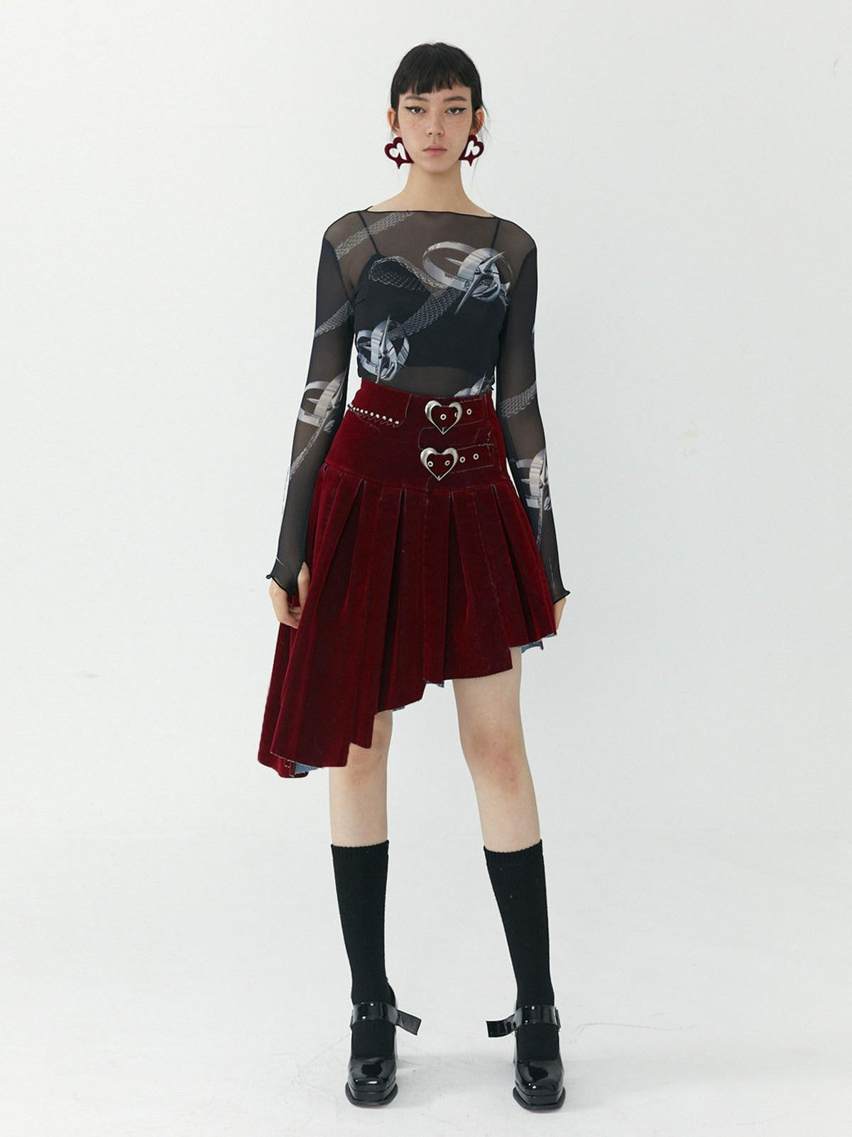 QUORRA S CHORD Flocked Red Velvet Heart Buckle Asymmetric Rock Women&