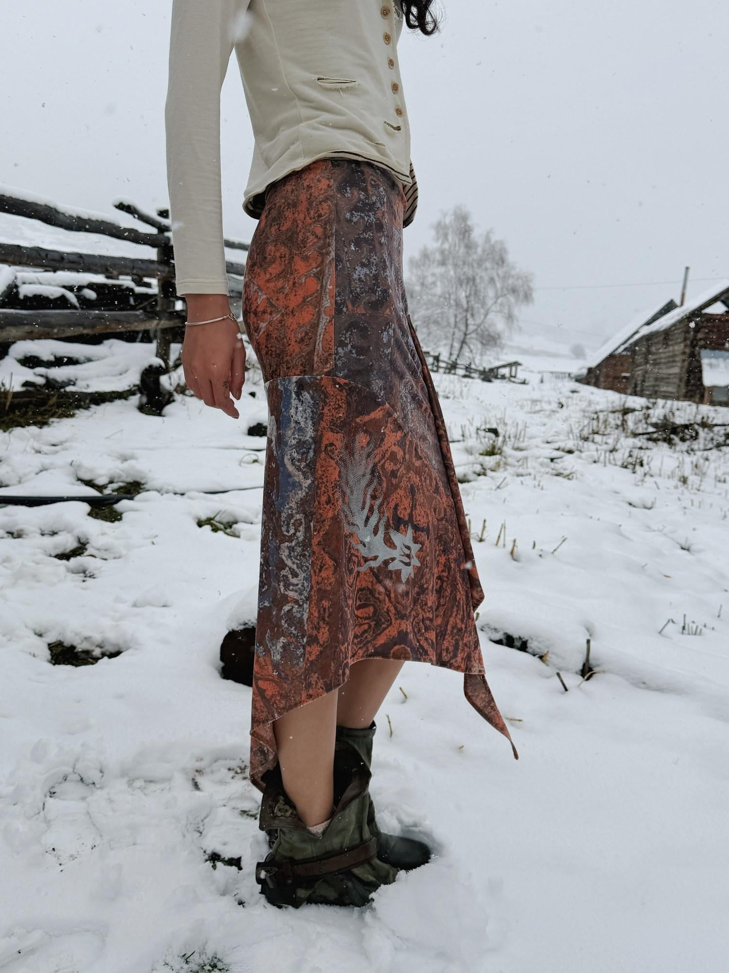QUORRA S CHORD Flowing Asymmetrical Kazakh Print Slimming Women&
