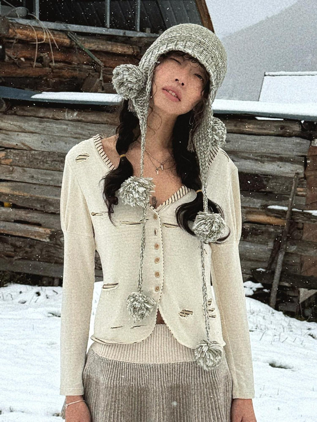 QUORRA S CHORD Heathered Gray Green Hand Knit Pom Pom Women&