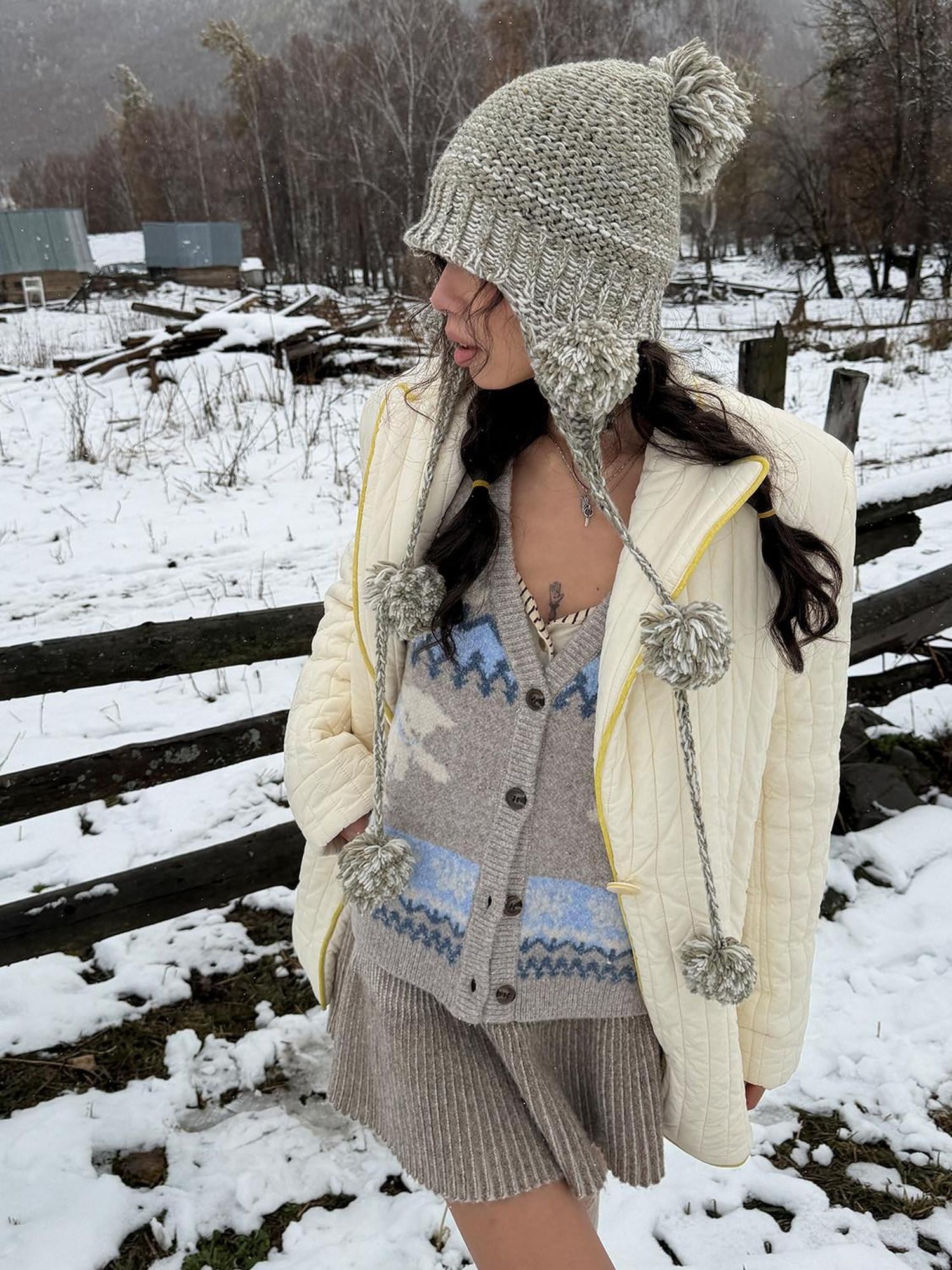 QUORRA S CHORD Heathered Gray Green Hand Knit Pom Pom Women&