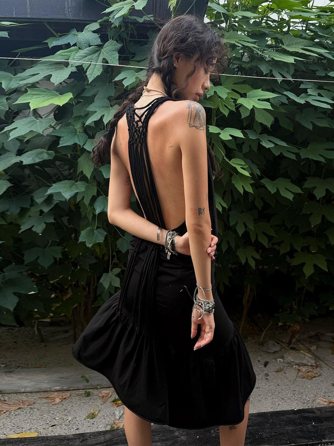 QUORRA S CHORD Hibiscus Print Backless Asymmetrical Pleated Women&
