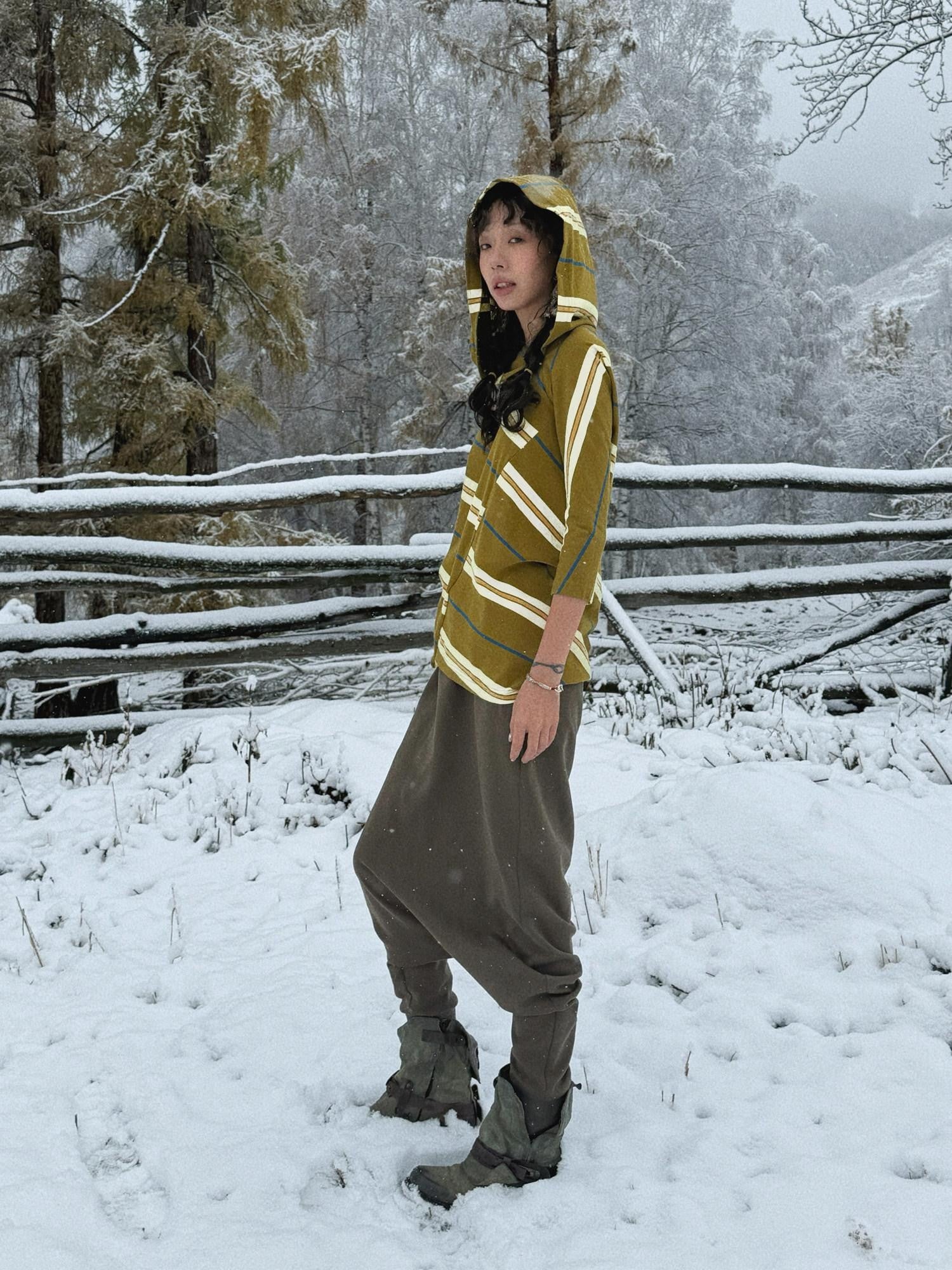 QUORRA S CHORD Irregular Patchwork Hood Three Quarter Sleeve Women&